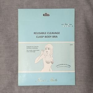 NWT Nude Reusable Strapless Backless Cleavage Bra Cup Size D